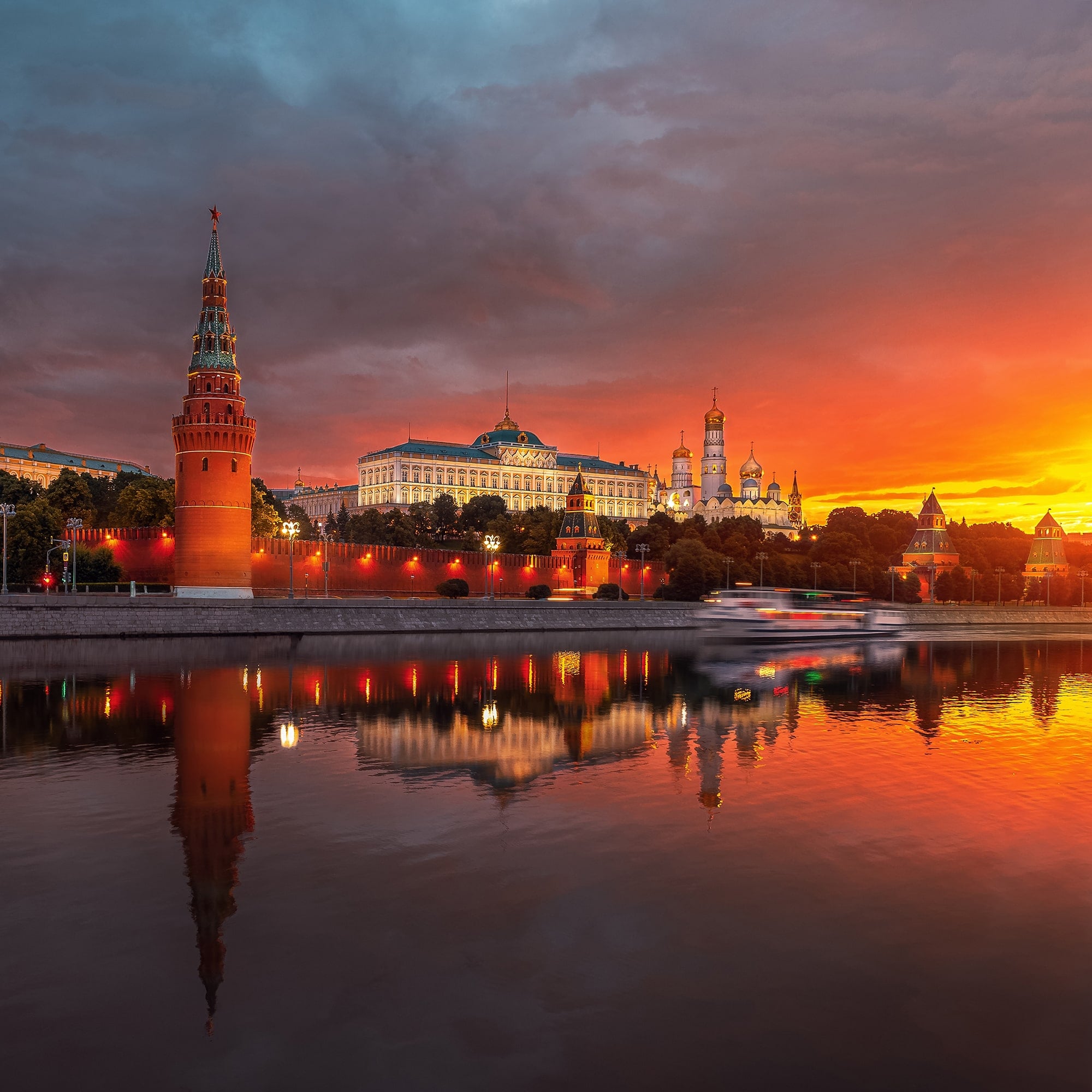 Круизы из России