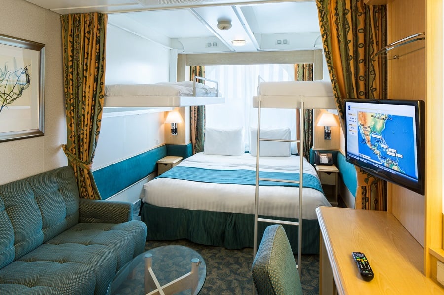 С окном Ocean View Stateroom (3N)