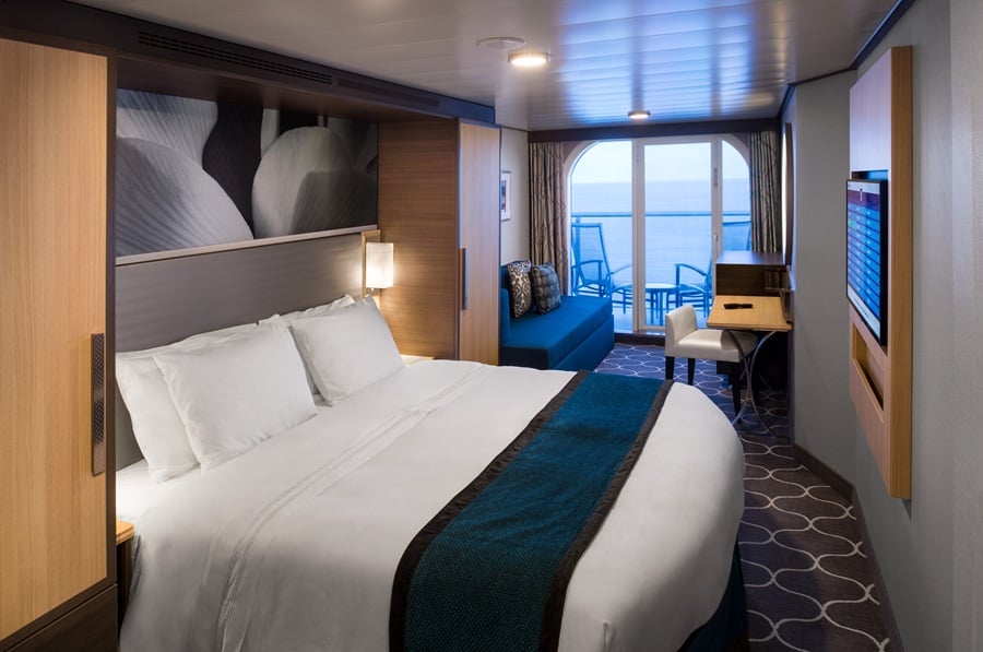 С балконом Superior Ocean View Stateroom with Lardge Balcony (2C)