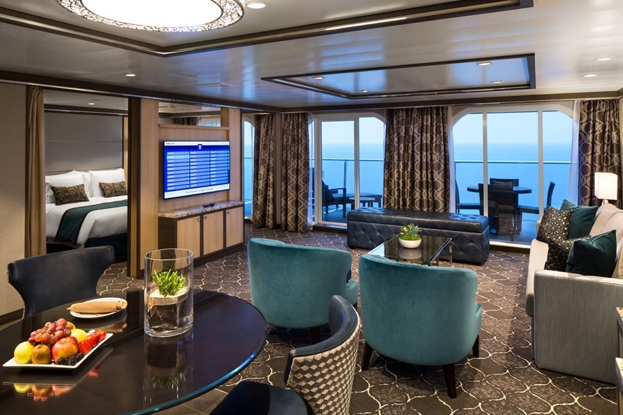 Сьют Owner's Suite with Balcony (OS)