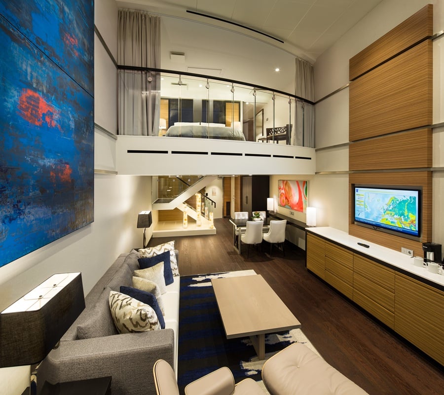 Сьют Sky Loft Suite with Balcony (SL)