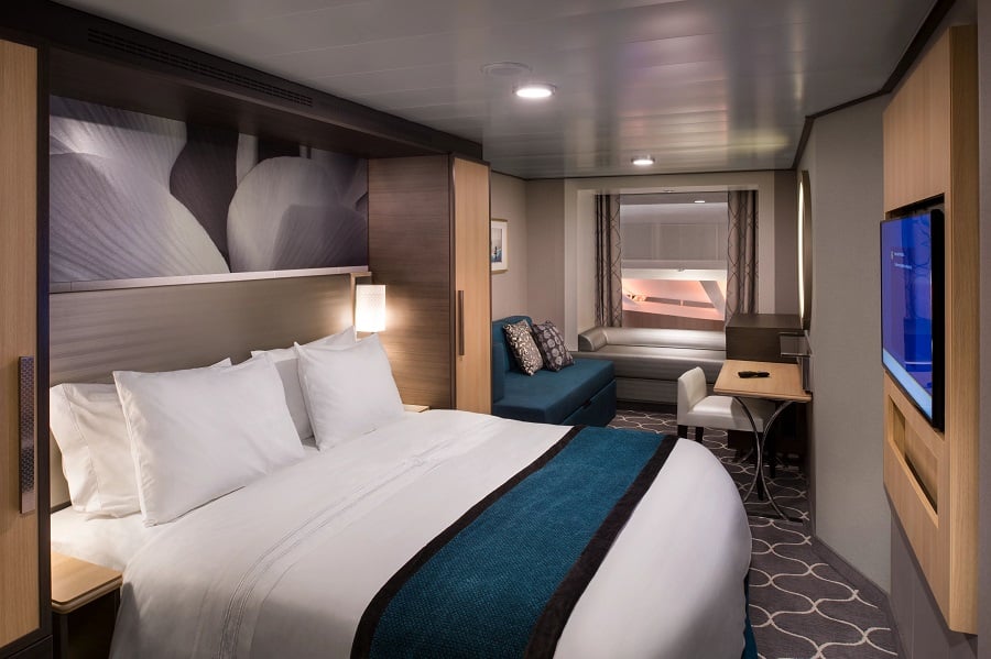 Внутренняя Central Park View Stateroom (2S)