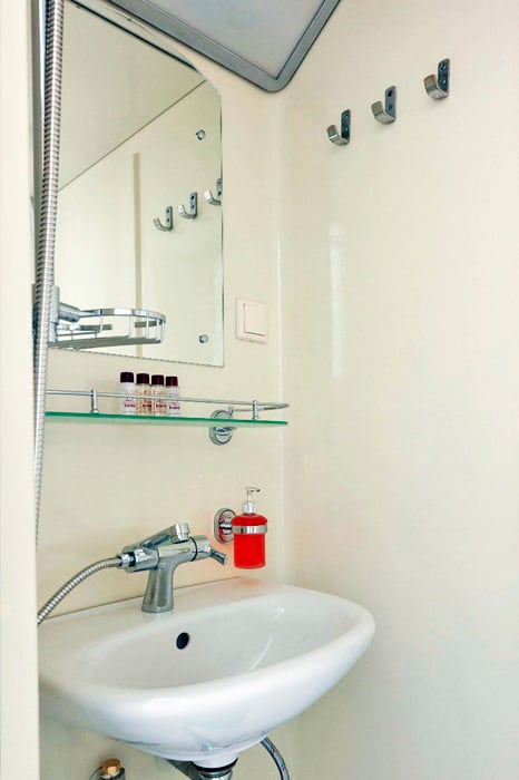 1-местная (шлюпочная палуба)