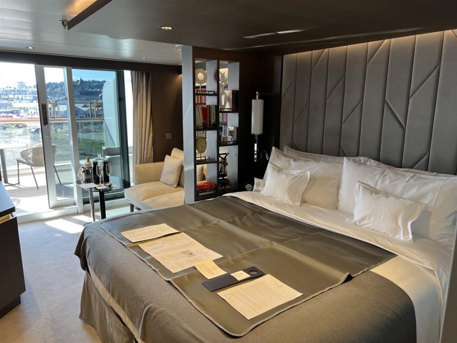 Сьют с балконом Ocean Terrace Suite (OT1)