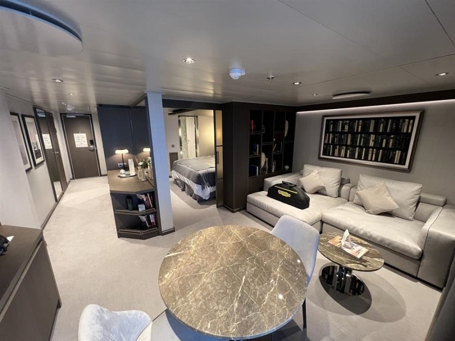 Сьют с балконом Premier Penthouse (PP)