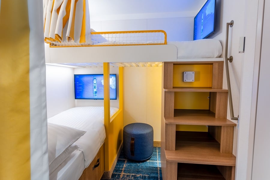 С балконом Family Infinite Oceanview Balcony (IB)