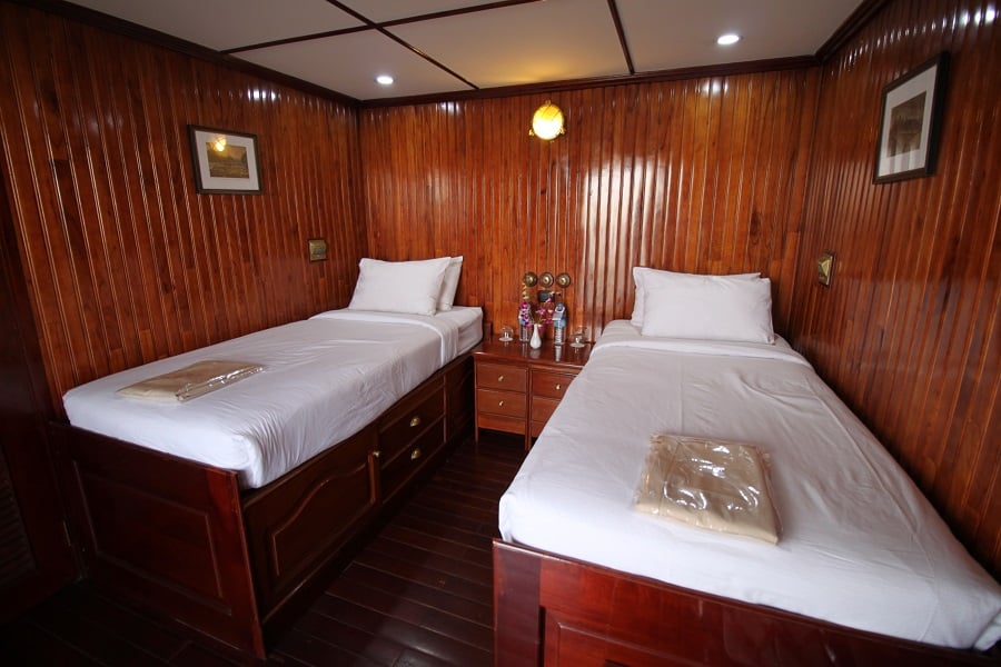 DBL (main deck)