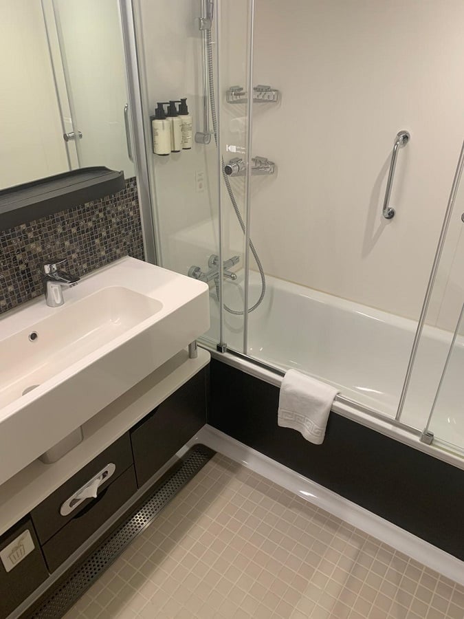 С балконом Oceanview stateroom with balcony (BCA)