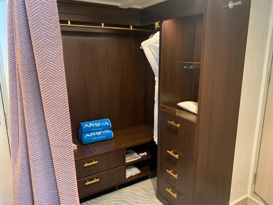 Сьют Khuzama Premier Family Suite (PFS)