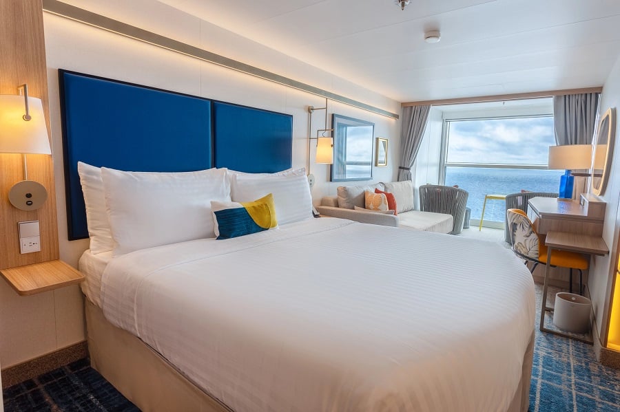 С балконом Family Infinite Ocean View Balcony (IB)