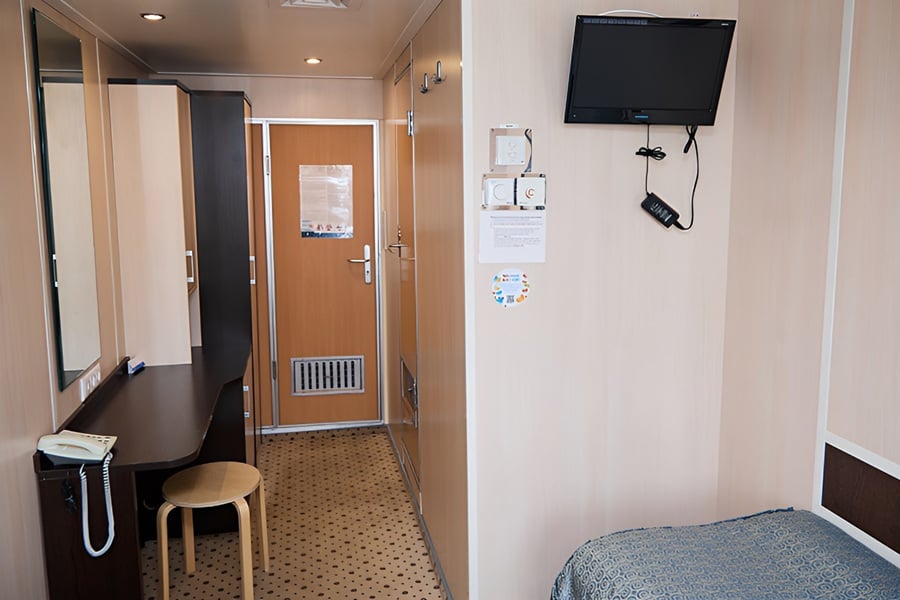 1А